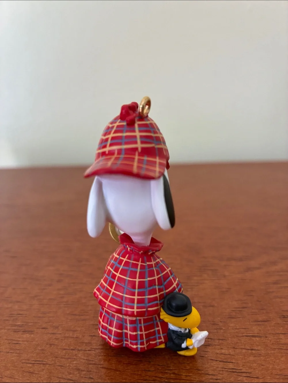 2000 Hallmark Keepsake Peanuts 'The Detective' Snoopy Christmas Tree Ornament